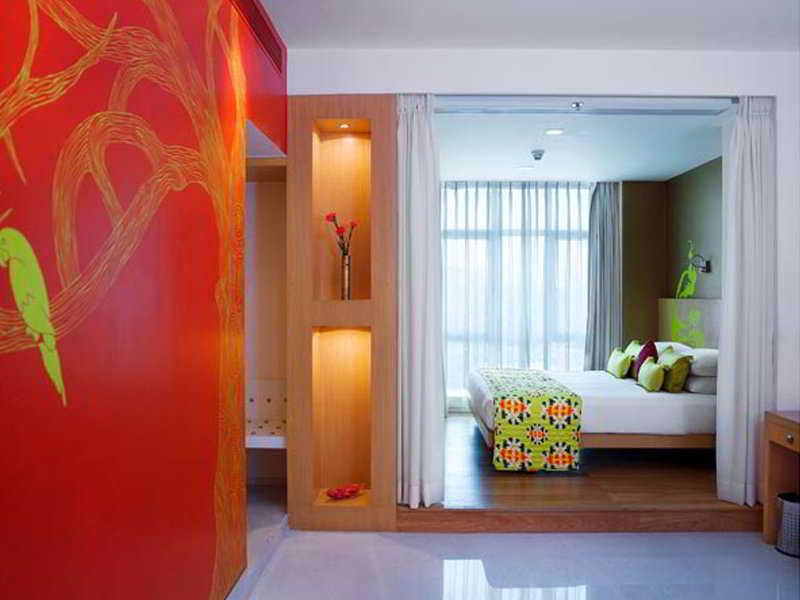 The Beatle Hotel Мумбай Стая снимка